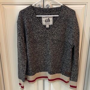 Roots Women's Black and White Sweater